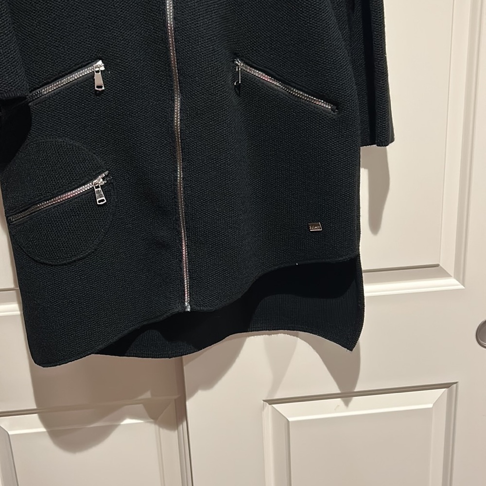 Cardigan - Picture 2 of 5
